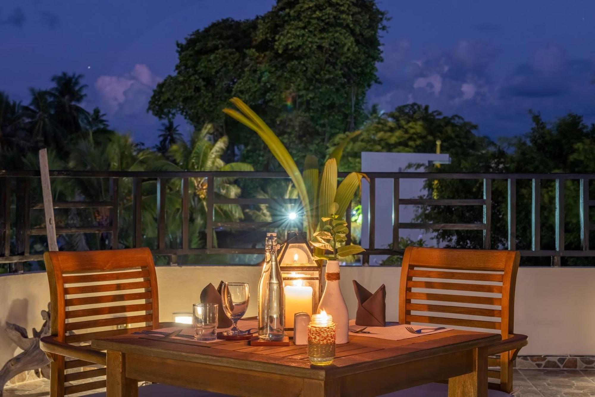 Kamadhoo Inn Extérieur photo